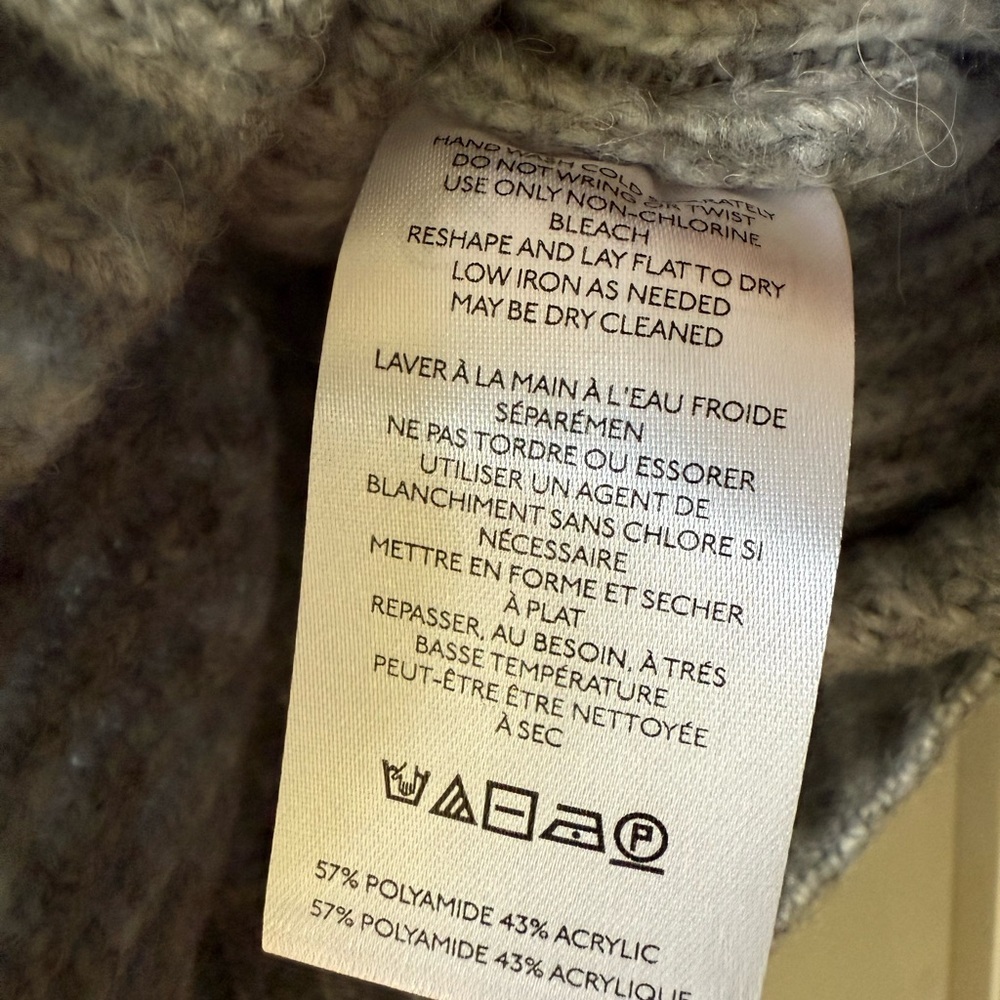 PILCRO off the shoulder sweater - Picture 7 of 8